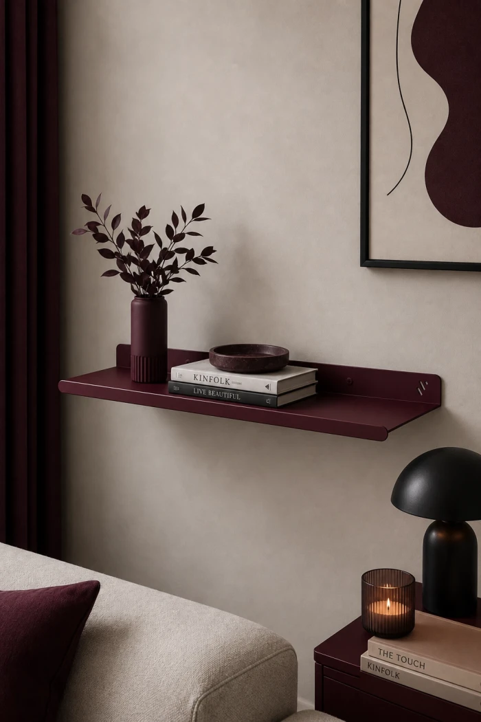 Metallregal-Strato---modernes-Wandregal-fuers-Wohnzimmer
