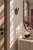 Metall-Garderobe-fuer-den-Flur-Onda-Medi---minimalistische-Wandgarderobe