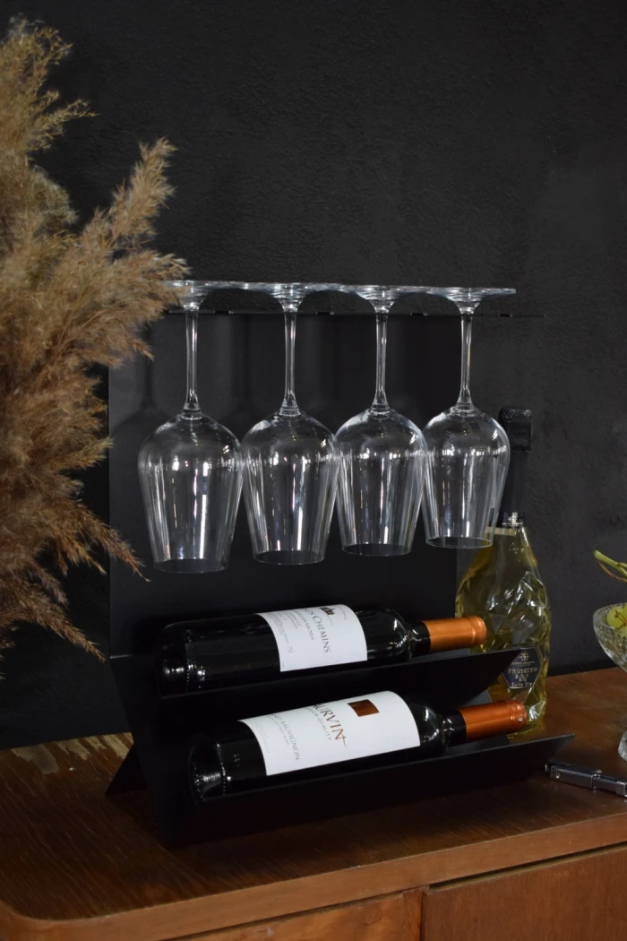 Metalowy-stojak-na-wino-Rosso-II (3).webp